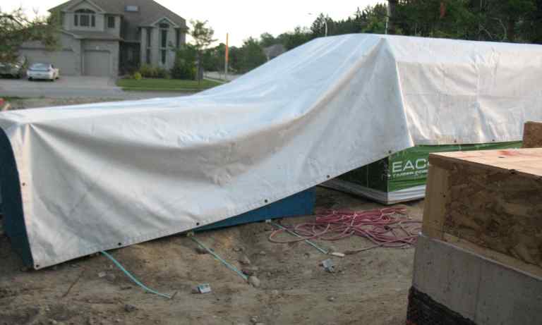 white-vinyl-tarps-md.jpg